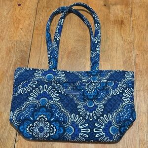 VERA BRADLEY BLUE TAPESTRY TOTE
